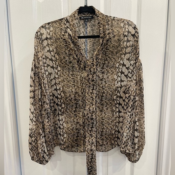 I-N-C - Office Wear Chic Animal Print Snake Pattern Blouse with Tie Neck Size M - Picture 1 of 4
